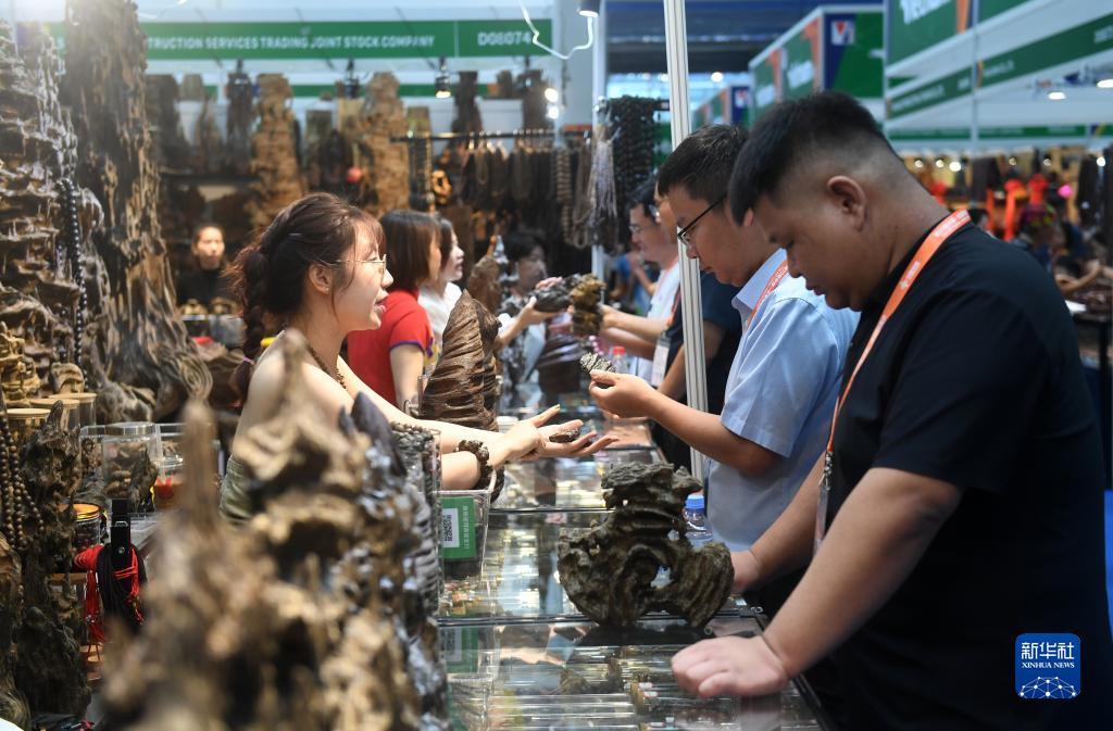 葡萄游戏厅下载